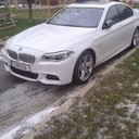 Macan M 550d x-drive :D pogledaj te tablice